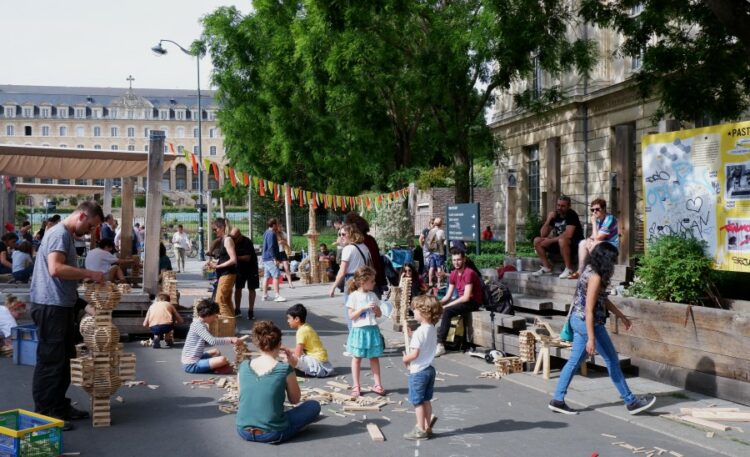 Initiation Tout public — Broderie numérique - Édulab Pasteur
