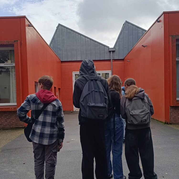 Broderie numérique - Édulab Pasteur