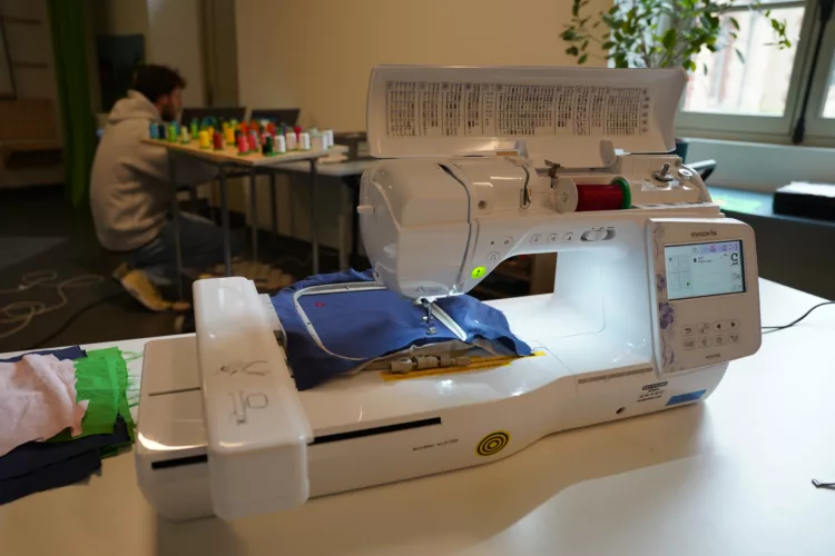 Broderie numérique - Édulab Pasteur